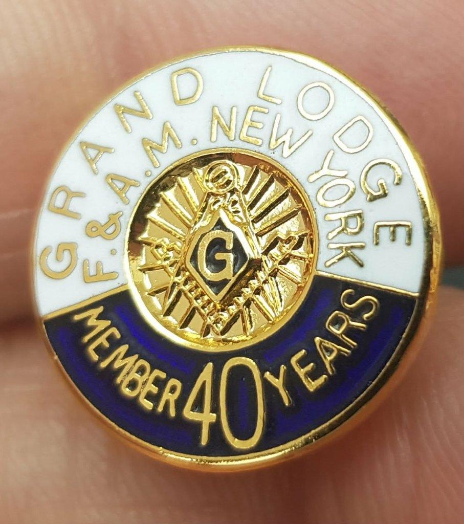 PIN "vrijmetselaar-40 jaar lid", Ophalen of Verzenden, Zo goed als nieuw, Overige onderwerpen, Speldje of Pin