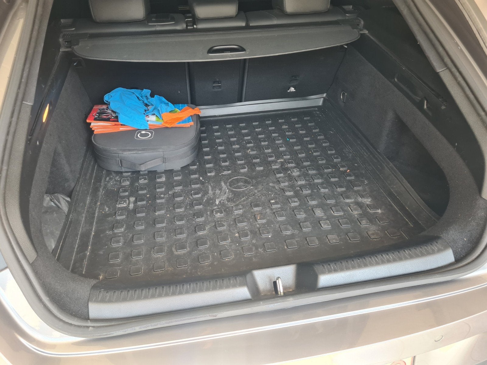 tapis caoutchouc, Enlèvement
