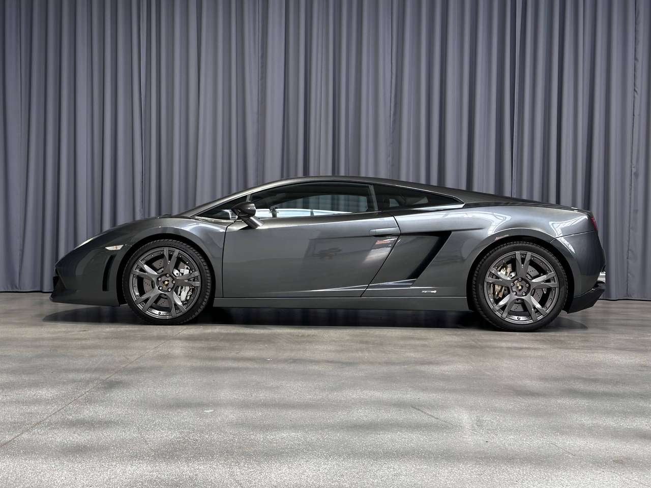 Lamborghini Gallardo 5.2i V10 40v LP560-4 E-gear *LIFT*FULL, Autos, 0 kg, Achat, 560 ch, Phares au xénon
