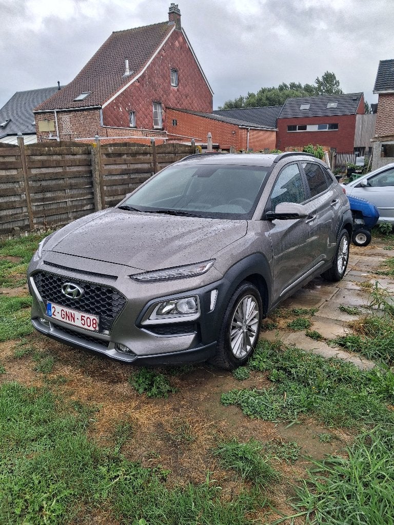 kona 2018 benzine ,90,000km ,met keuring of zonder, Auto's, Hyundai, Voorwielaandrijving, Euro 6, 4 cilinders, Leder
