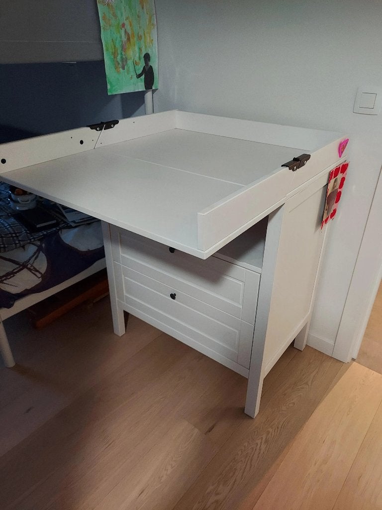 witte baby verzorgtafel, Kinderen en Baby's, Ophalen, Zo goed als nieuw, Overige typen, Overige merken