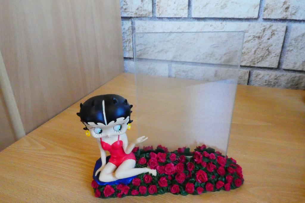 Betty Boop picture Frame avenue of the stars 2002., Enlèvement ou Envoi, Neuf, Humain