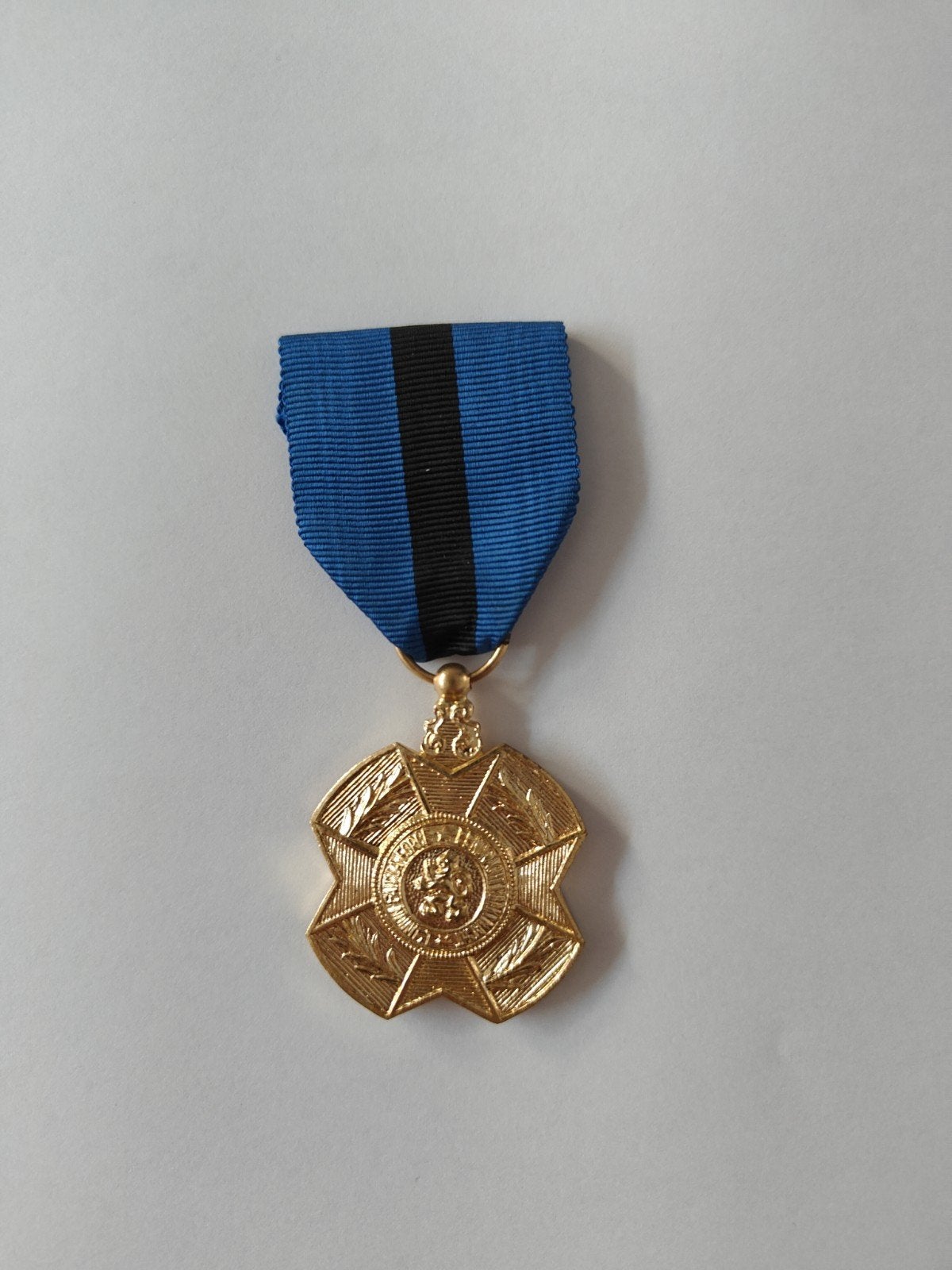 Médaille d'or de l'Ordre de Léopold II, Collections, Enlèvement ou Envoi, Autres, Ruban, Médaille ou Ailes