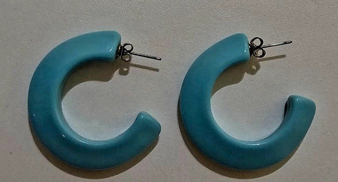 BOUCLES D'OREILLES BLEUE, Neuf, Enlèvement ou Envoi, Autres matériaux, Bleu