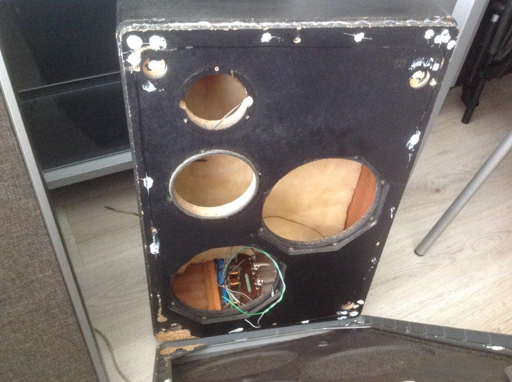 Alleen luidsprekerbehuizingen Philips 22AH468 /00R, TV, Hi-fi & Vidéo, Enceintes, Philips, Enlèvement ou Envoi, Utilisé, Enceinte colonne