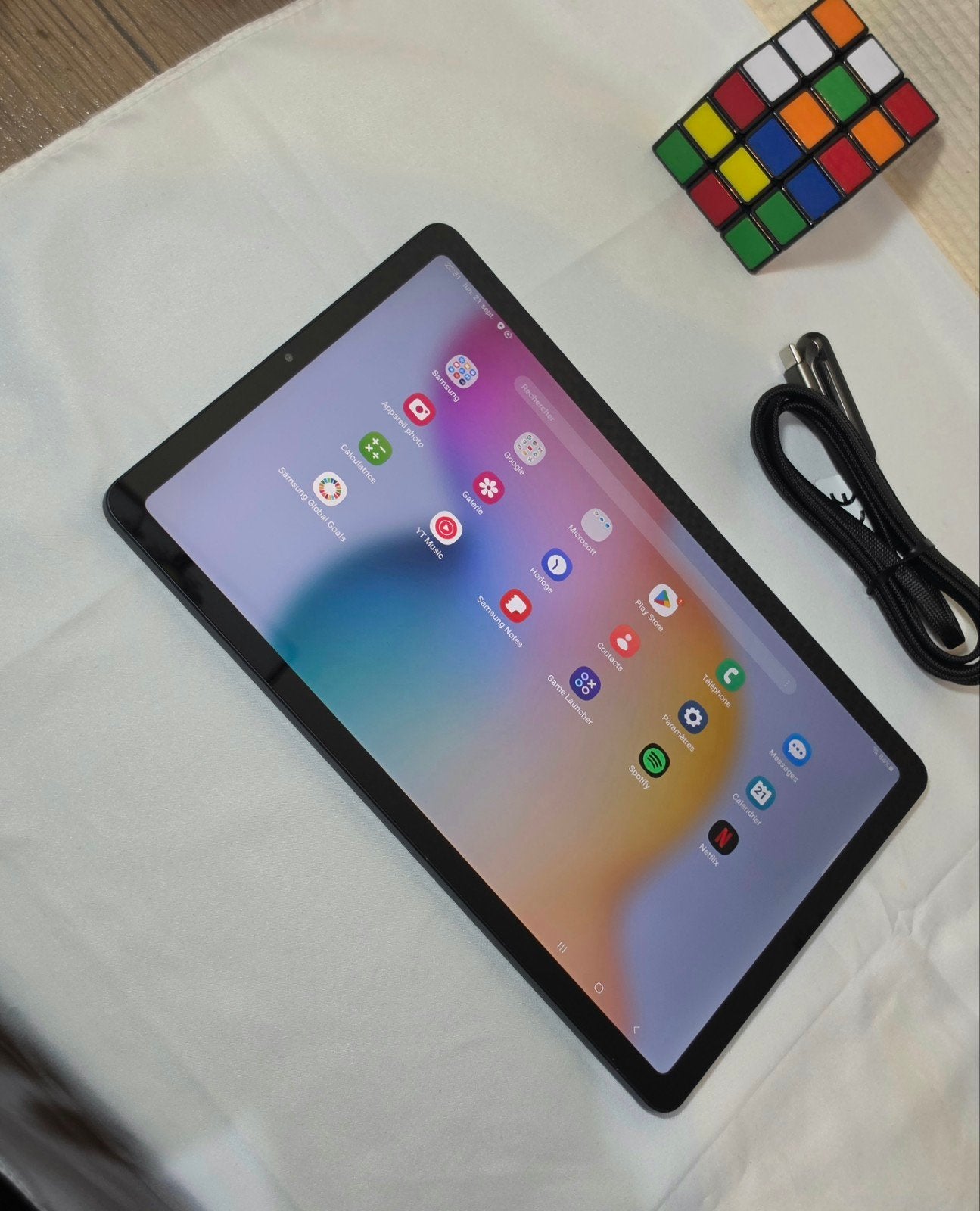 tablette Samsung Galaxy S6 Lite _ AKG, Autres modèles, Enlèvement ou Envoi, 10 pouces, Comme neuf
