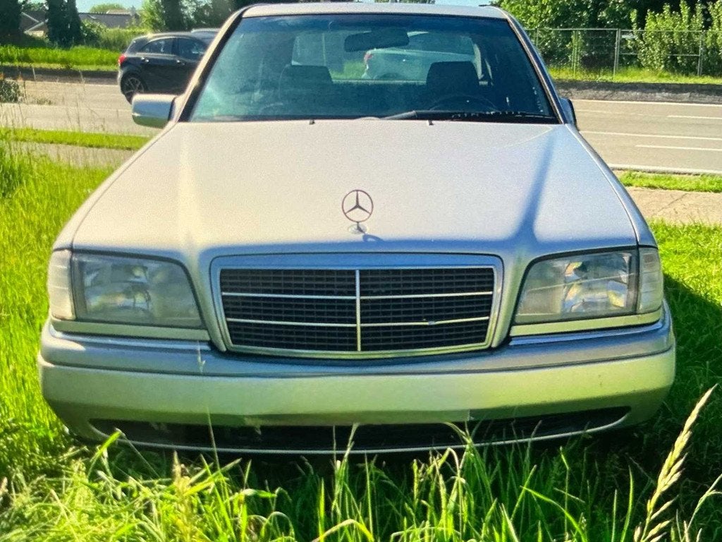 Mercedes C 220 Elégance 1994 Voiture de tourisme, Autos, Achat, Entreprise, Boîte manuelle, Autre carrosserie