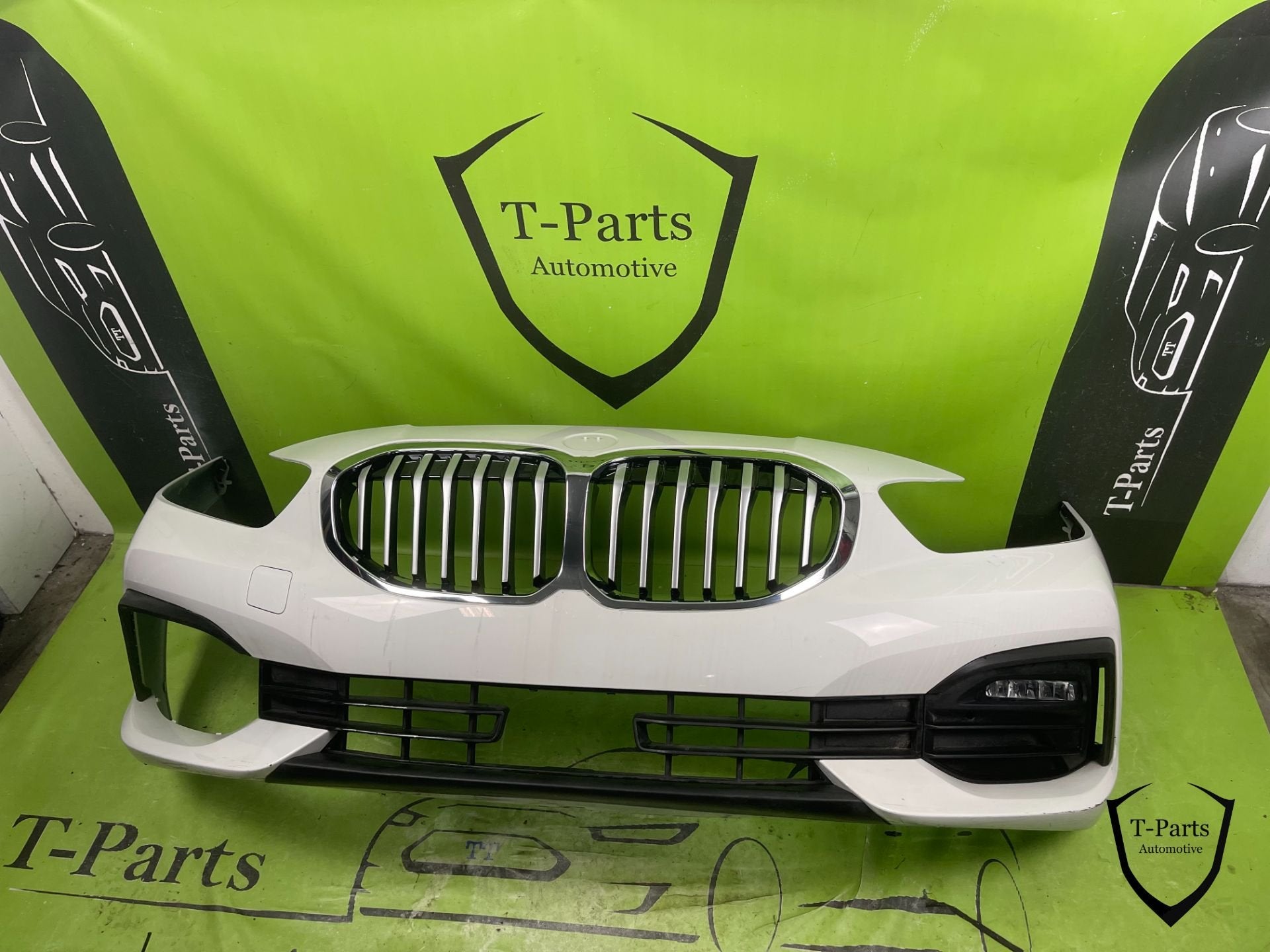 bmw 1 serie f40 voorbumper bumper 18+, Info@fabrikant.eu, Fabrikantstraat 1
1000 AA  Amsterdam, NL, Bumper, BMW