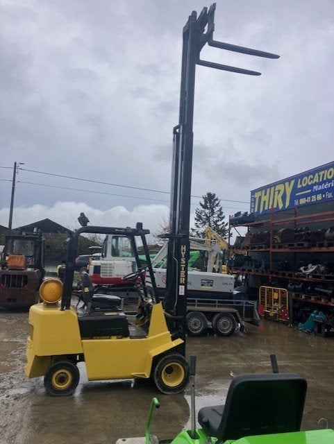 Chariot elevateur Hyster FG 20 triplex Gaz, Articles professionnels, LPG, Chariot élévateur, HYSTER, Enlèvement