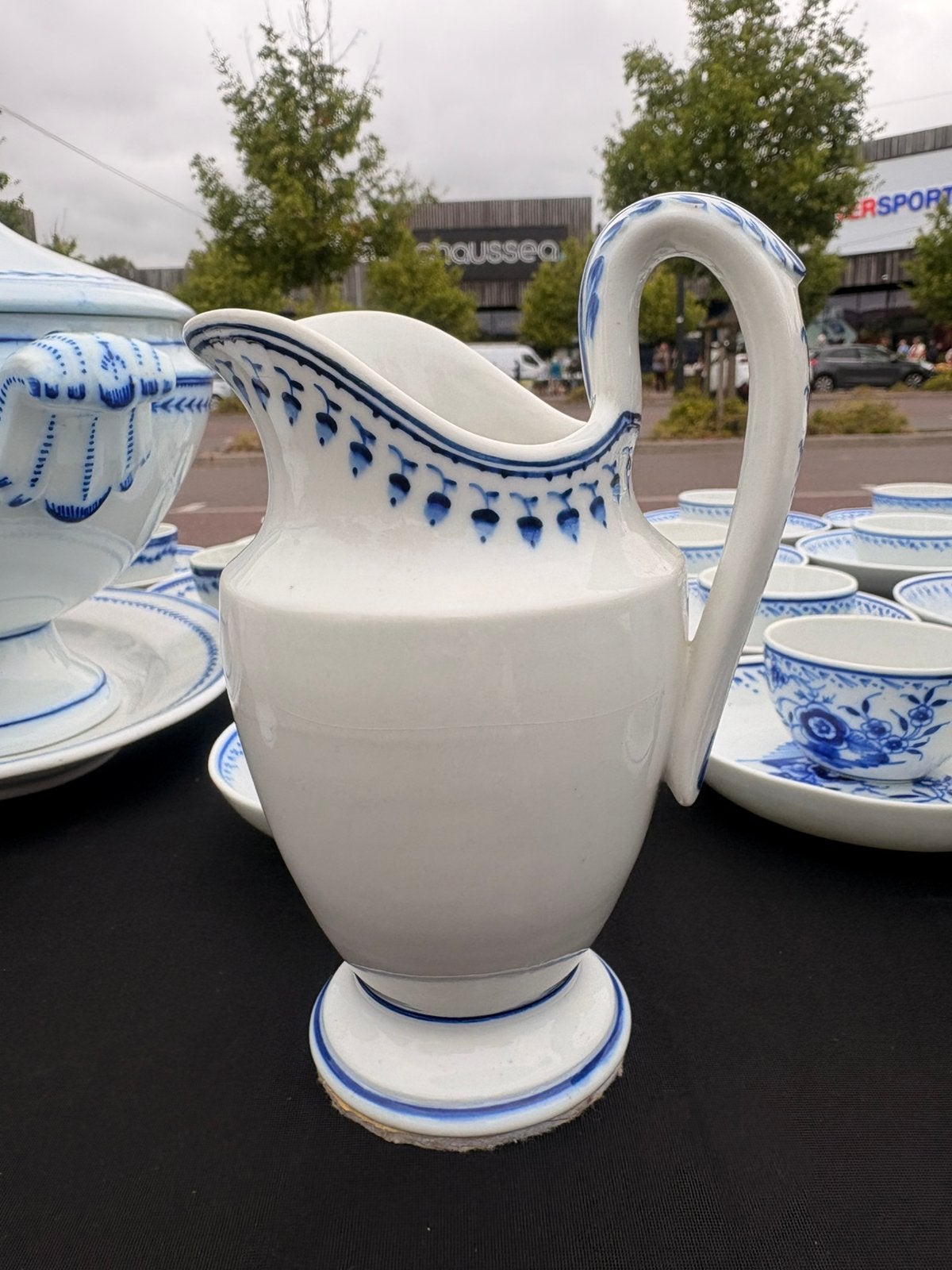 Pot à lait porcelaine de Tournai, Enlèvement ou Envoi