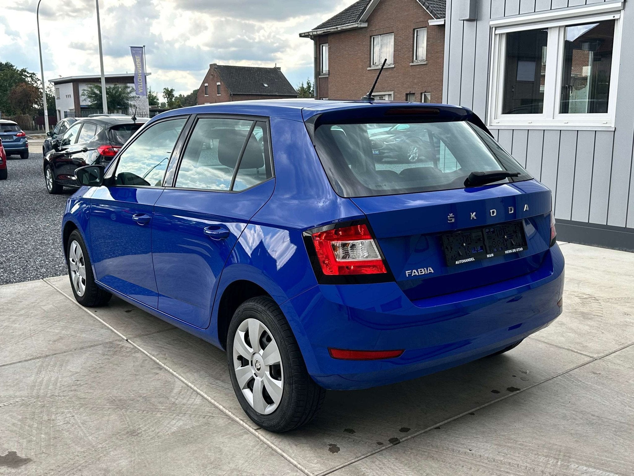 Skoda Fabia Fabia 1.0i * 30.000km * 12M Garantie *, Achat, Electronic Stability Program (ESP), Euro 6, Entreprise