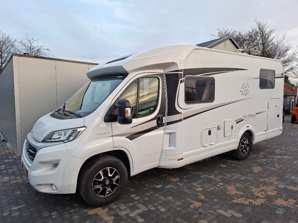 Fiat ducato Knaus 650 meg  bj 2016, Caravans en Kamperen, Mobilhomes, Ringverwarming, Tot en met 2, Bedrijf, ABS
