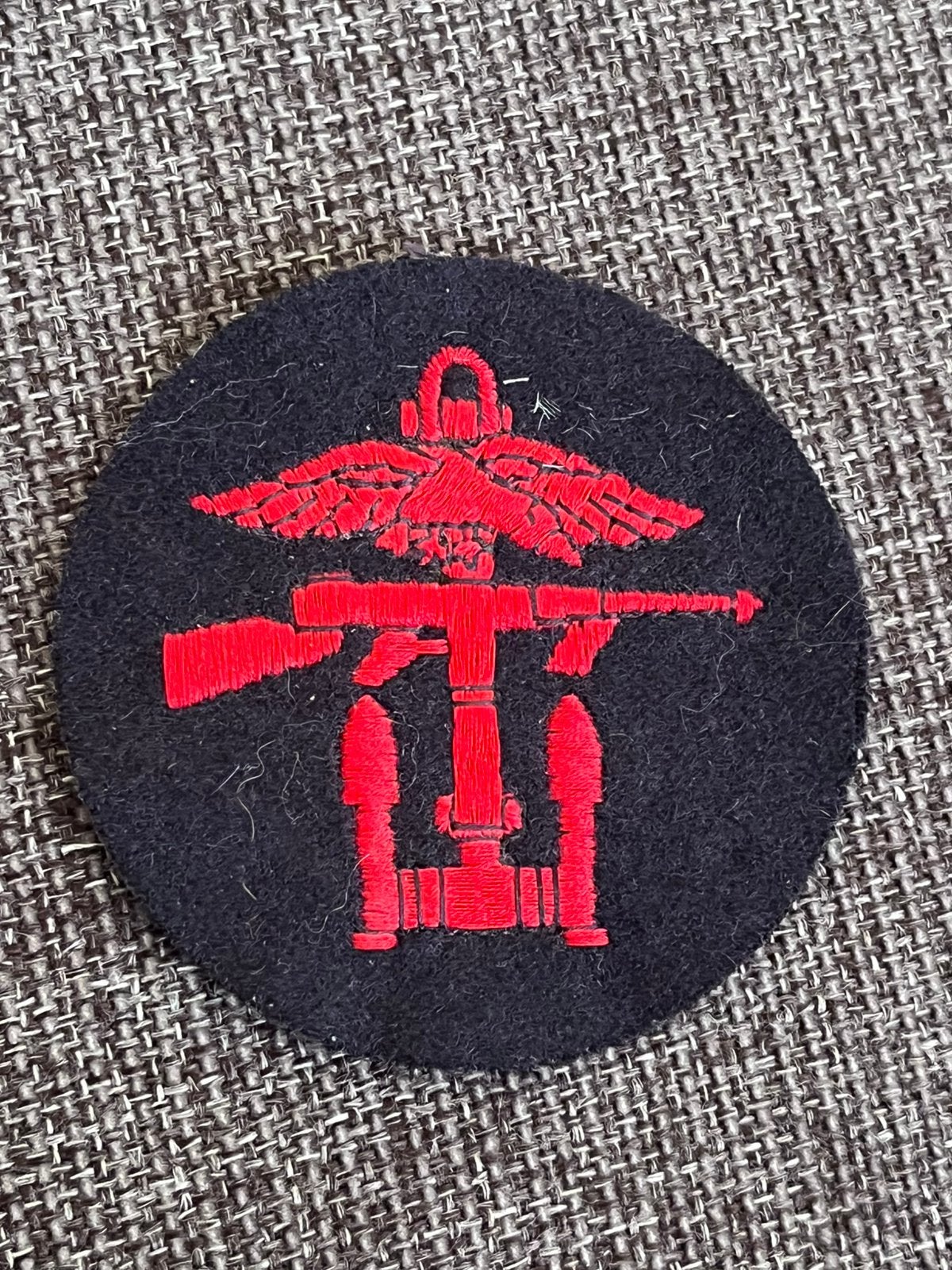 Commando-badge, Verzenden