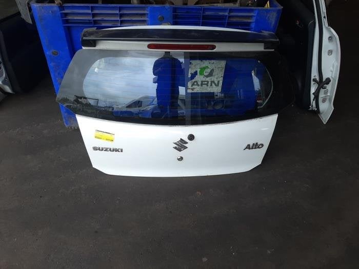 Hayon d'un Suzuki Alto, -, -, Utilisé, -