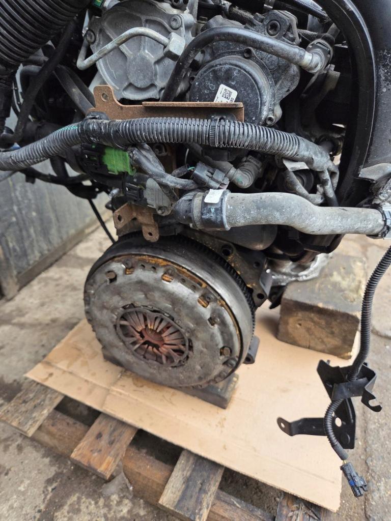 Moteur RHF Complet C8 308 CITROEN 307 407 C4 607 C5 807 508, Envoi, Utilisé, Daihatsu