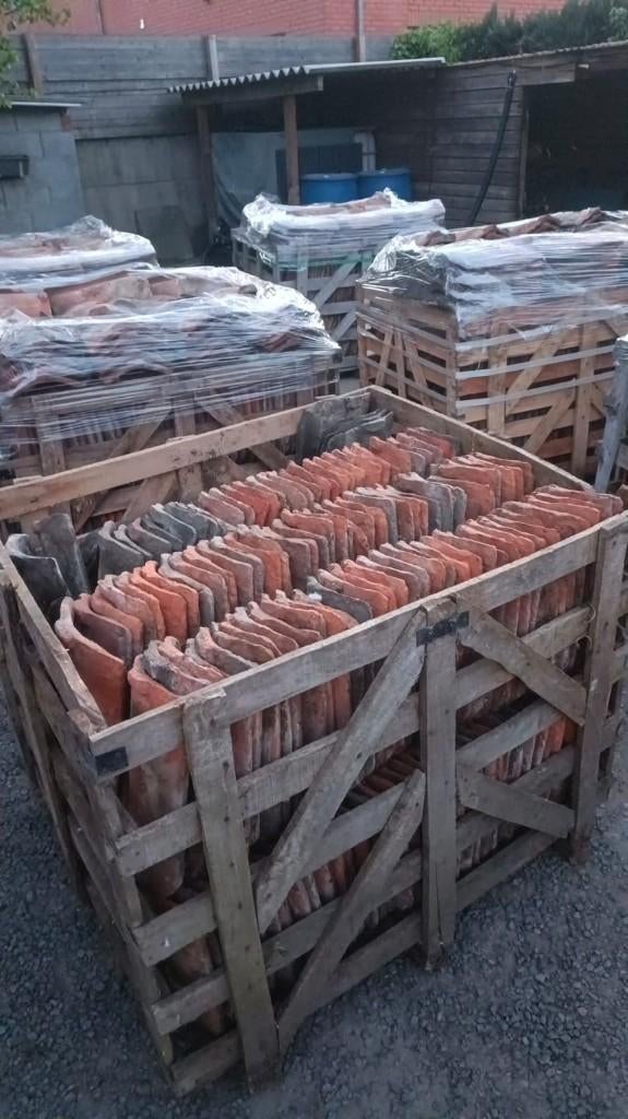 Boomse pannen 1810 stuks, Doe-het-zelf en Bouw, Ophalen, Gebruikt, Steen of Klei, 15 m² of meer