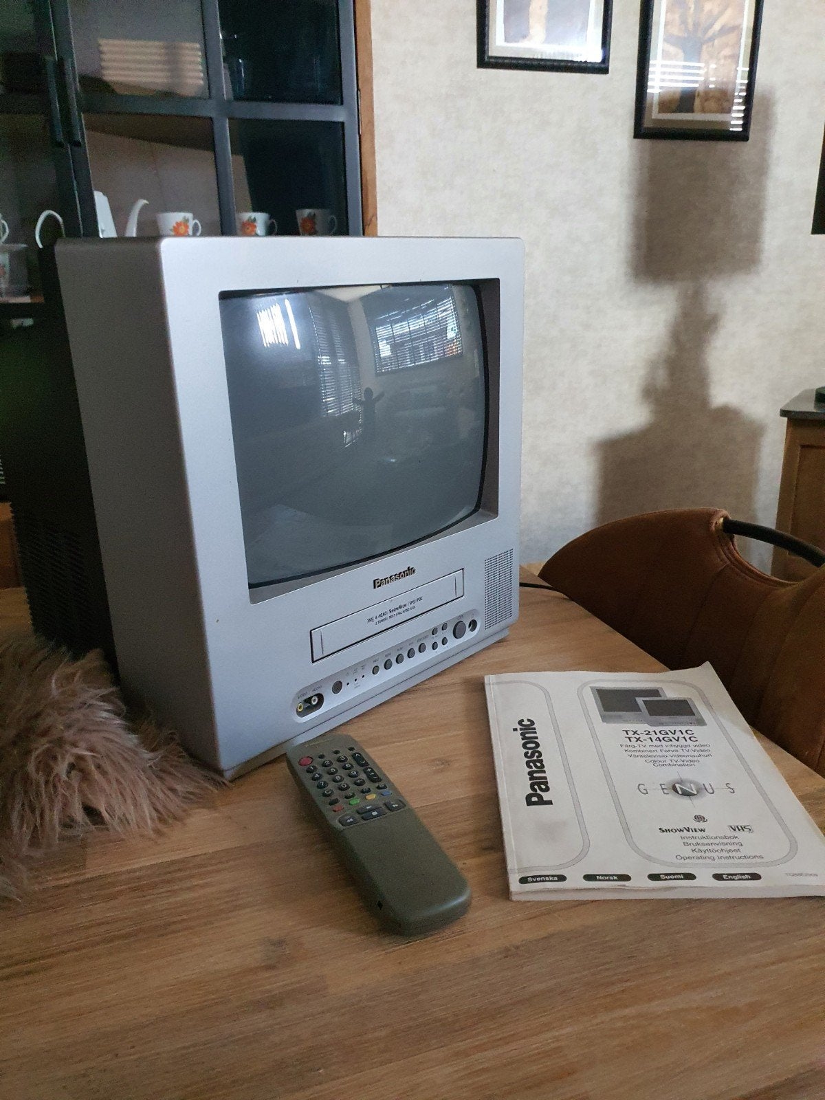 Panasonic TX14 GV1C combo vhs CRT, Audio, Tv en Foto, Vintage Televisies, Ophalen