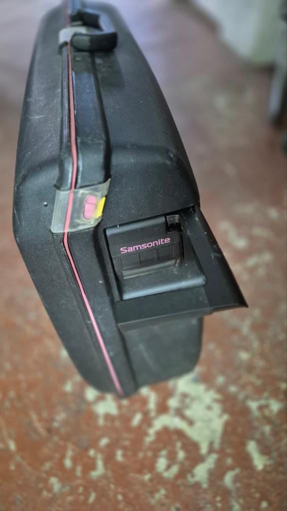 Samsonite, harde koffer, Handtassen en Accessoires, Koffers, Ophalen, Wieltjes