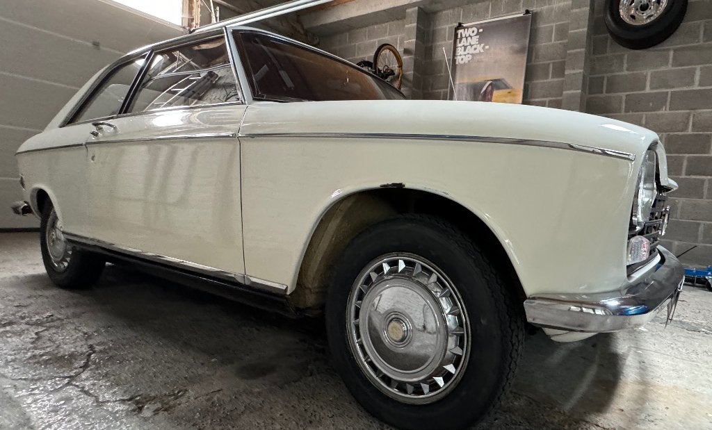 Peugeot 204 Coupé 1967, foto 3