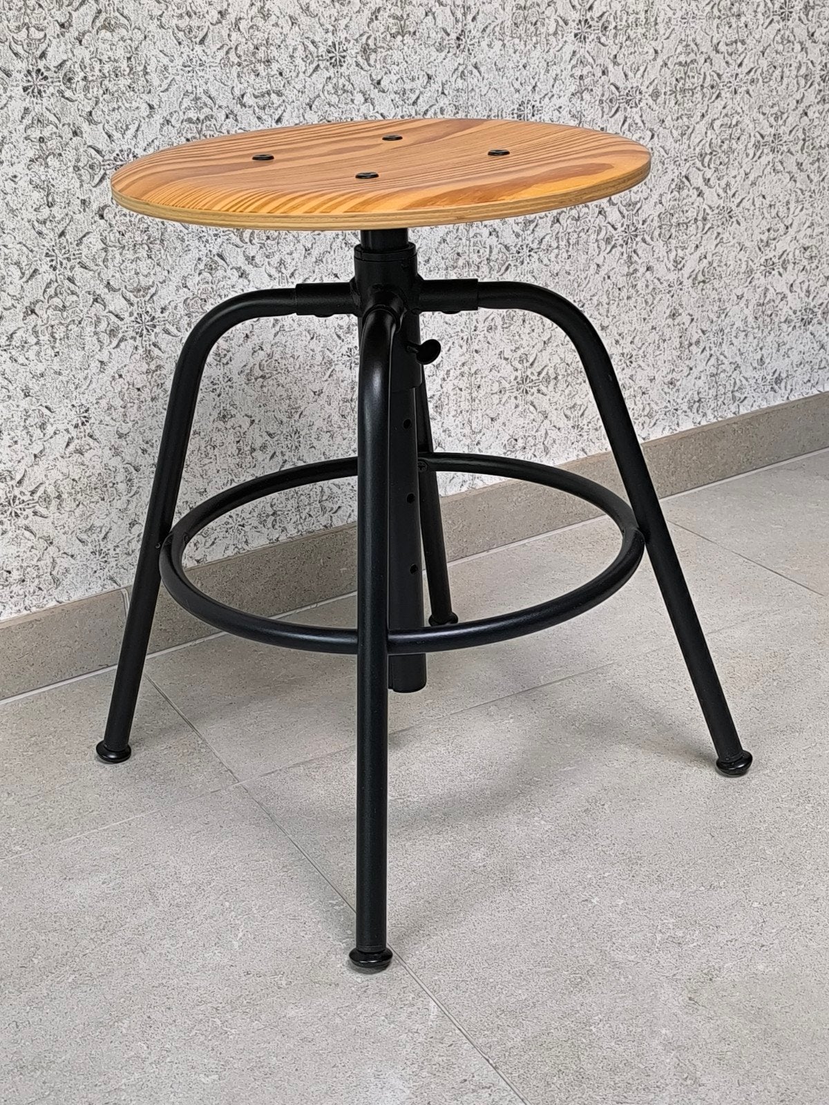Ikea KULLABERG Tabouret (Bon état!), Maison & Meubles, Tabourets, Utilisé, Réglable en hauteur, Enlèvement