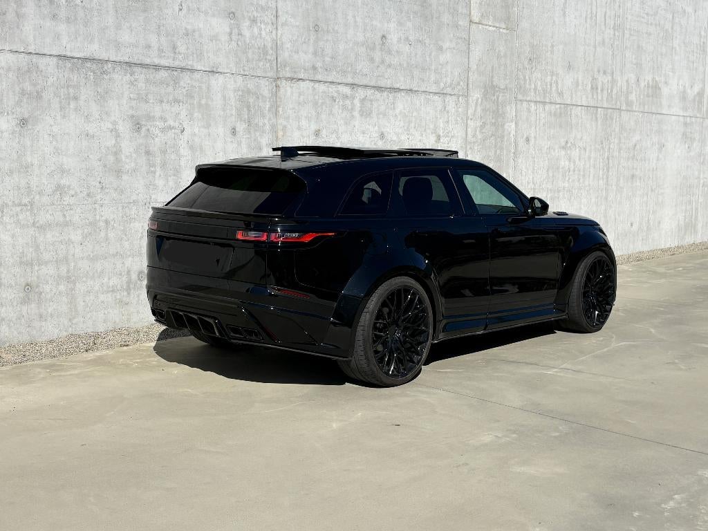 Range Rover Velar R-dynamic S  One of a kind Lumma bodykit, Auto's, Automaat, 4 cilinders, Zwart, Leder
