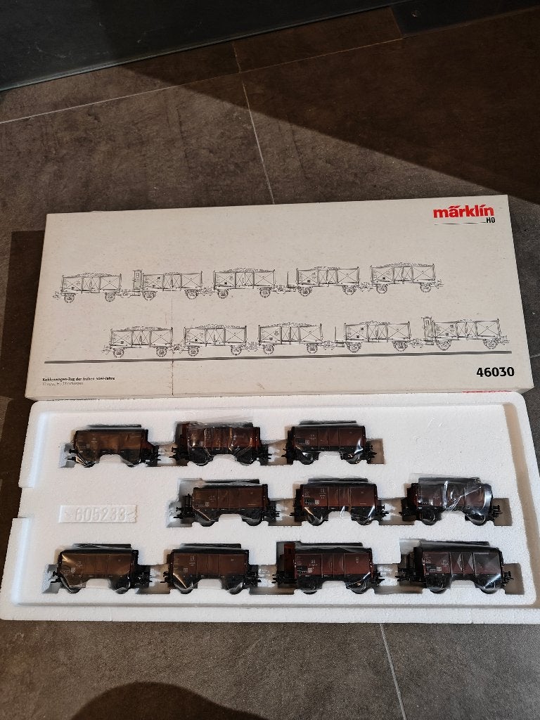 Ensemble de 10 wagons Marklin 46030, Neuf, Enlèvement ou Envoi, Courant alternatif, Wagon