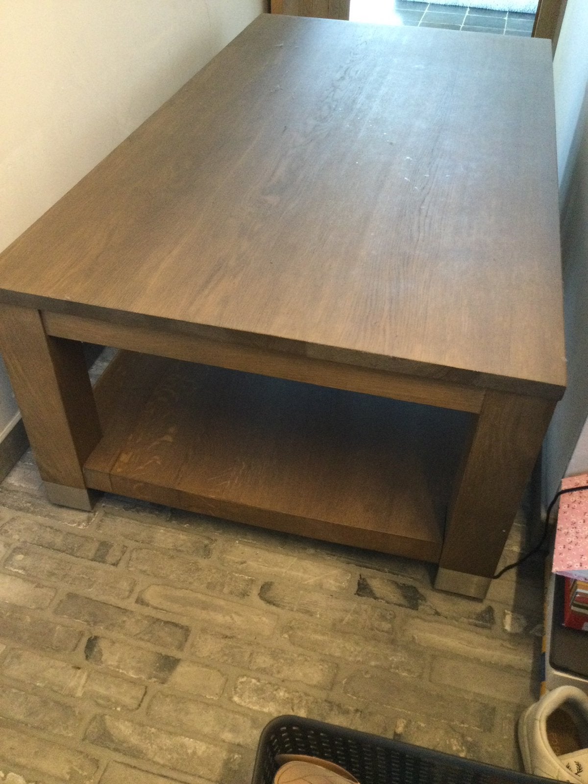 Salontafel in massief hout, Huis en Inrichting, Ophalen, Gebruikt