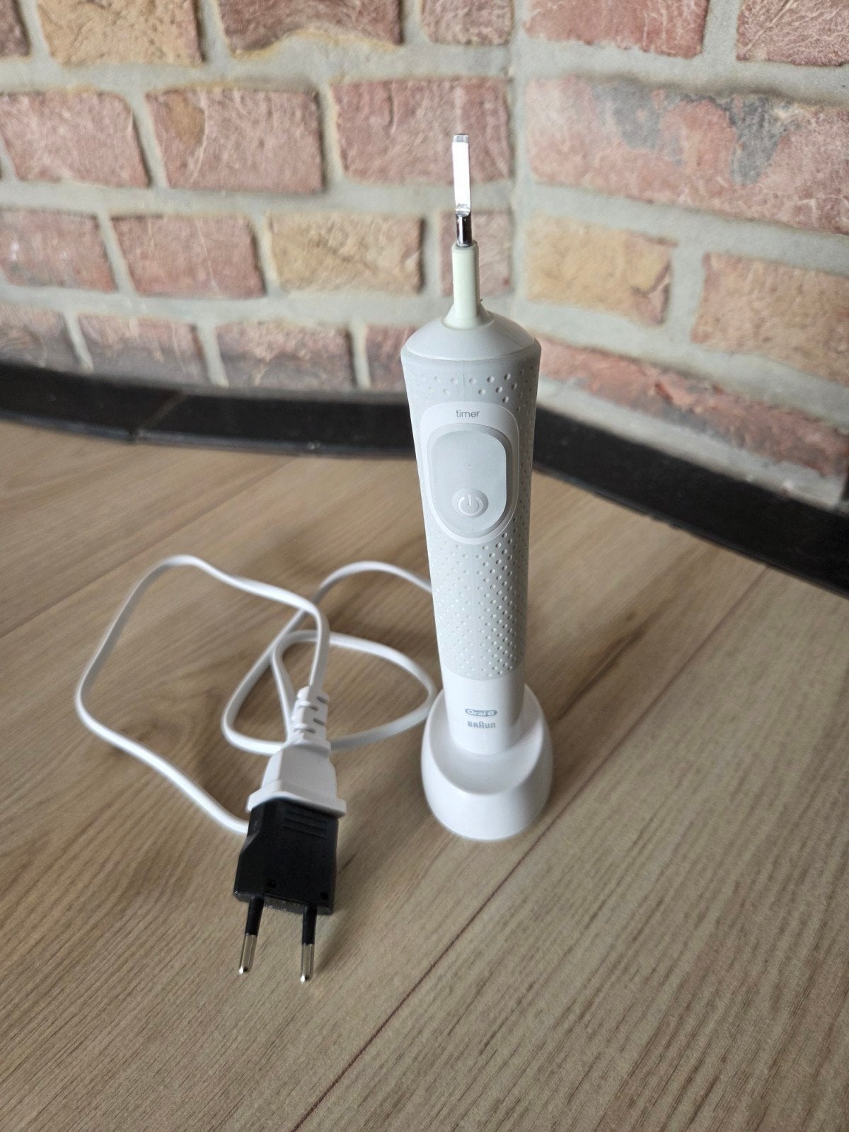 Brosse à dents électrique Braun Oral-B, Handtassen en Accessoires, Uiterlijk | Mondverzorging, Ophalen, Zo goed als nieuw, Opzetborstel