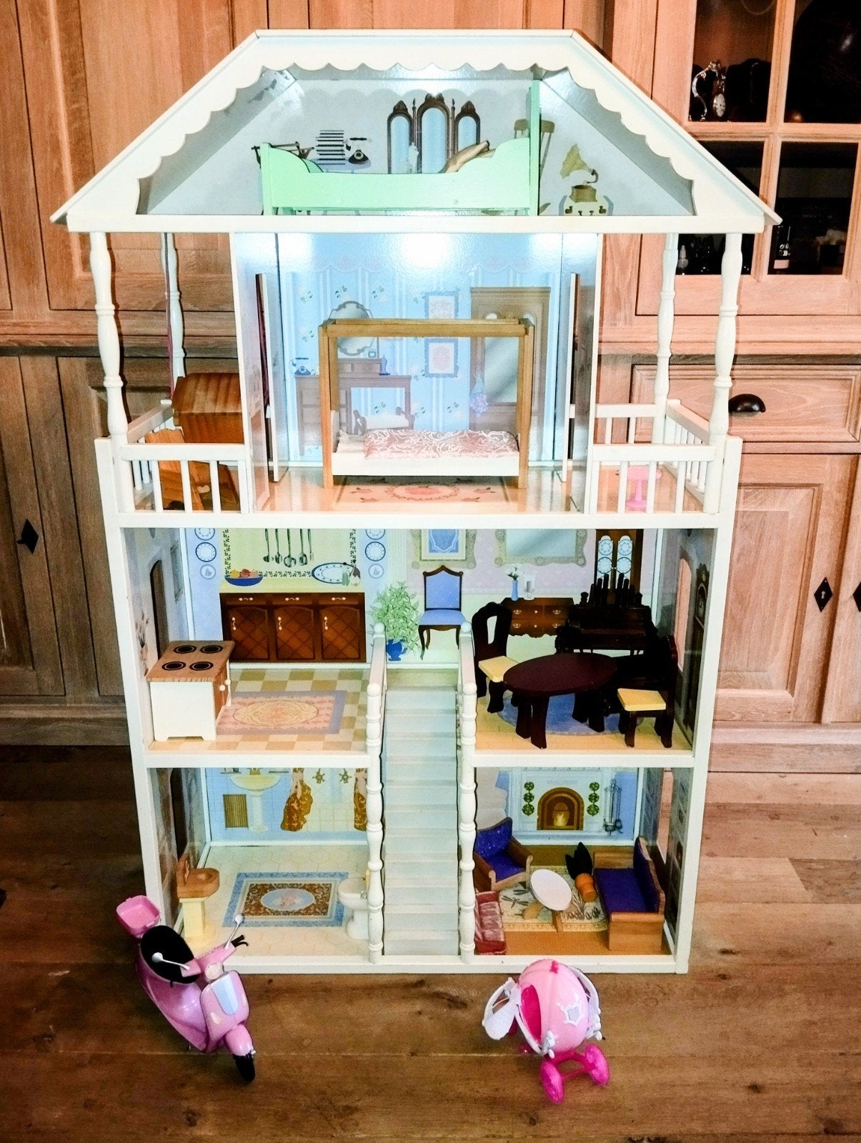 prachtig groot kidkraft poppenhuis / barbiehuis / perfecte s, Ophalen, Zo goed als nieuw, Poppenhuis