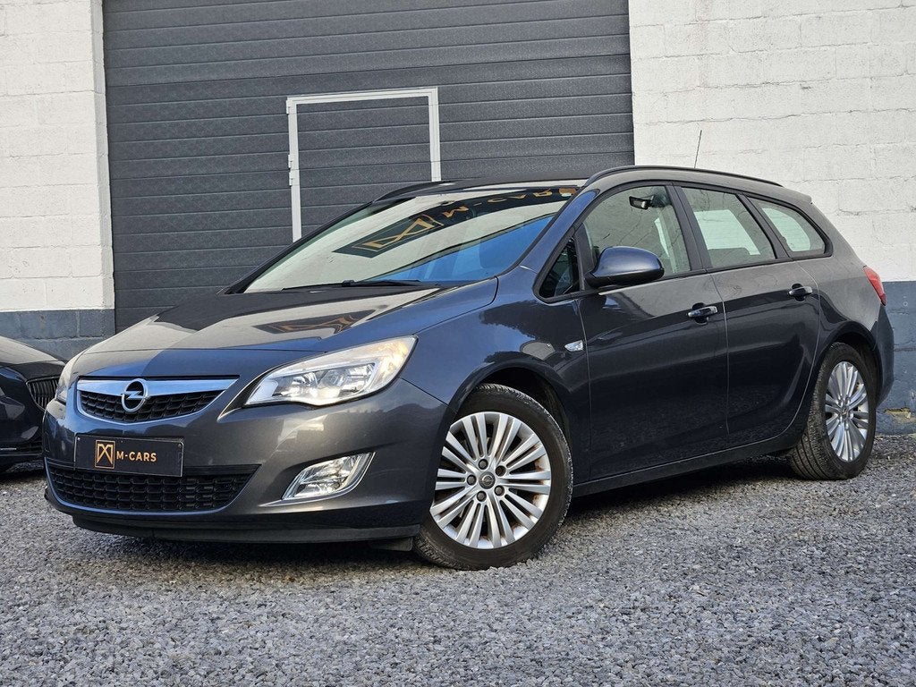 Opel Astra CARPLAY * ECRAN * CRUISE *, Achat, Entreprise, Boîte manuelle, 1960 kg