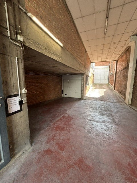 Ondergrondse autostaanplaats te koop – Antwerpen 2060 (Dam), Antwerpen (stad)