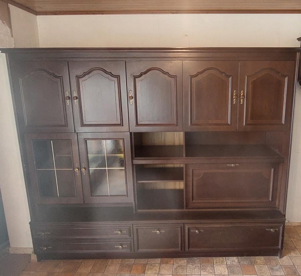 Armoire de salon/salle à manger brun foncé en bon état, Avec tablette(s), 200 cm ou plus, Utilisé, Autres matériaux