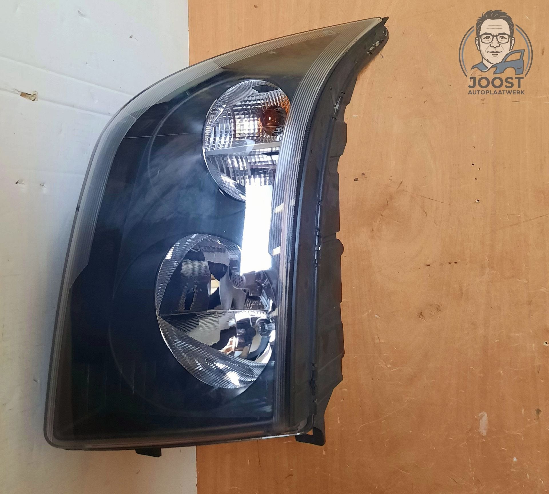 Koplamp rechts orgineel VW Crafter 2E 2006-2016 2E1941005, Auto-onderdelen, Gebruikt, Herkomst onderdeel bekend, Ophalen of Verzenden