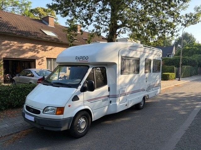 Ford transit rapido, Jusqu'à 4, Siège standard, Toilette à cassette, Boîte manuelle
