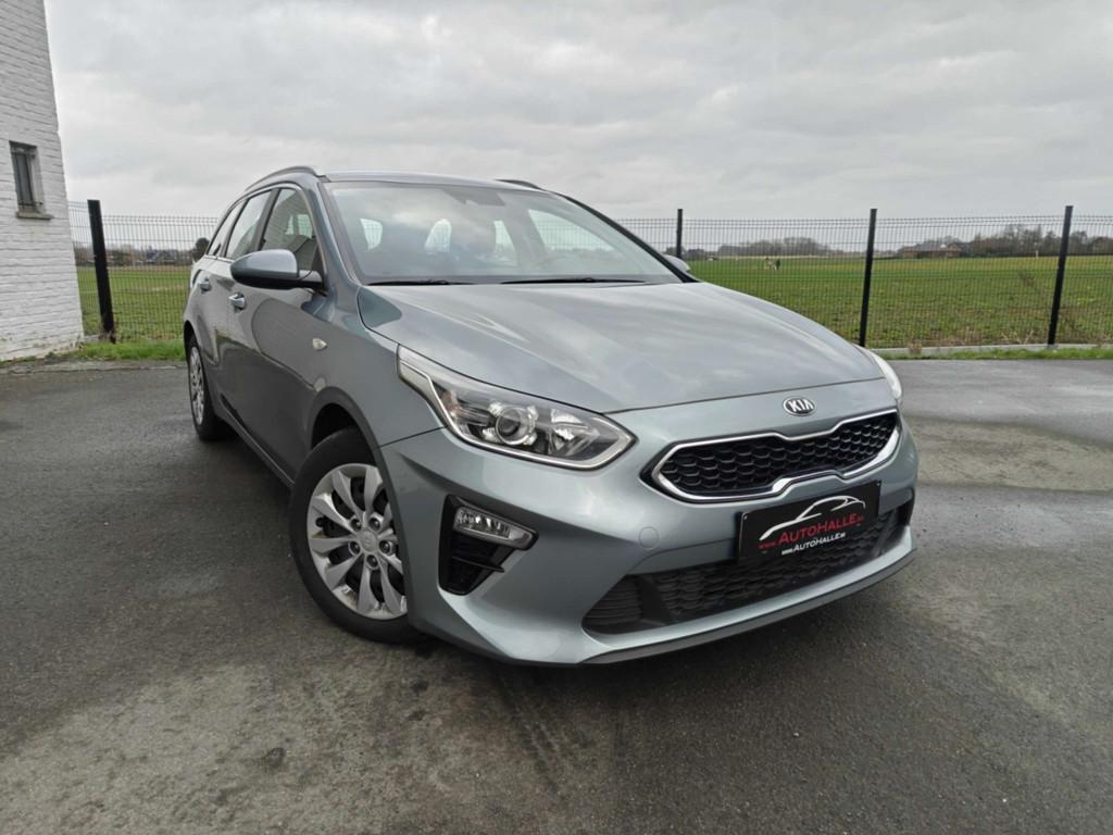 Kia Ceed SW / cee'd SW Ceed SW 1.6 CRDi - GPS/CARPLAY/CAMERA, Autos, Argent ou Gris, Euro 6, Entreprise, Boîte manuelle