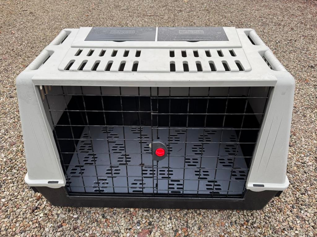Cage transport chien . A saisir ! ! !, Animaux & Accessoires, Caisses pour chiens, Enlèvement, Comme neuf