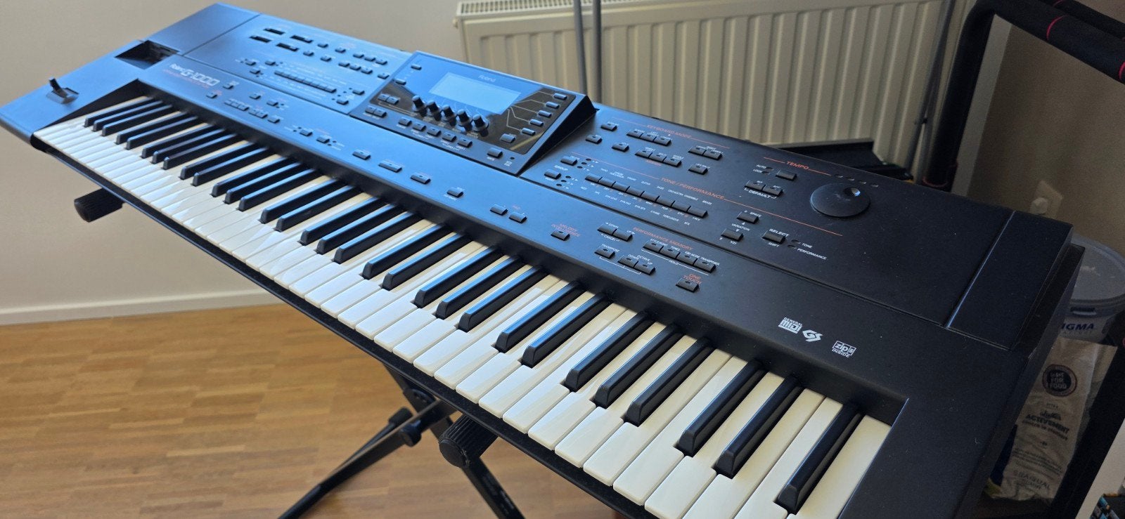 Roland G-1000 Arranger Keyboard, Musique & Instruments, Claviers, Enlèvement, 76 touches, Roland