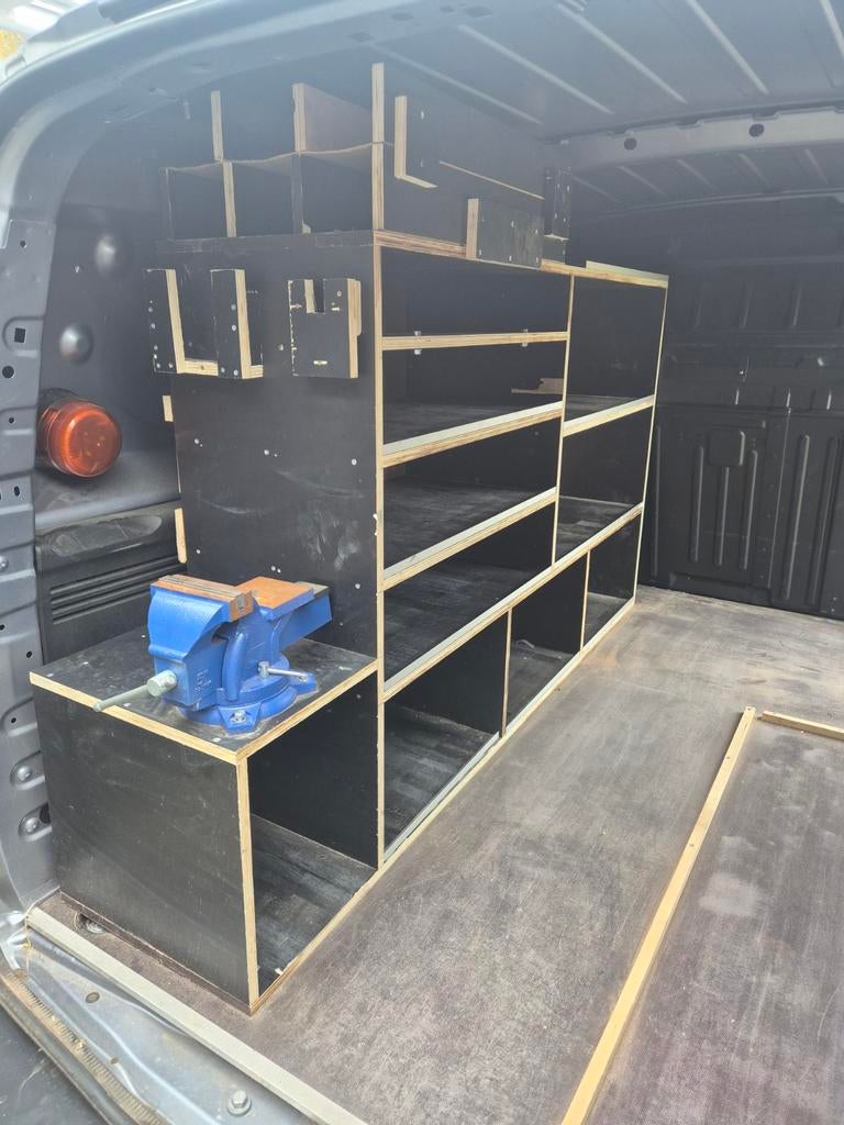 Bedrijfswageninrichting hout, Auto-onderdelen, Ophalen