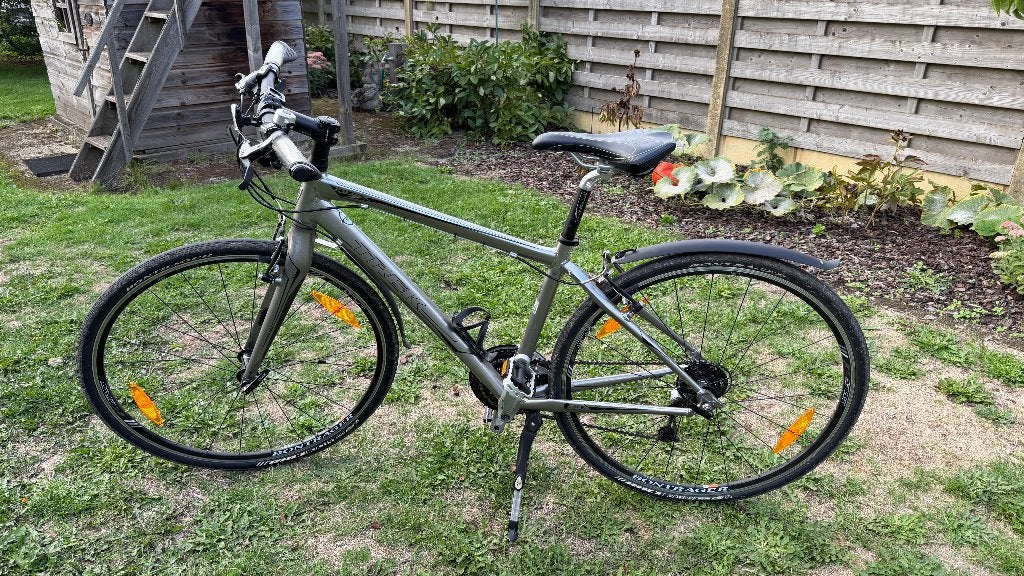 Trek FX 7.5 hybride fiets, 17,5 inch, 27 versnellingen, Vélos & Vélomoteurs, VTT rigide, Frein sur jante, 45 à 49 cm, Comme neuf
