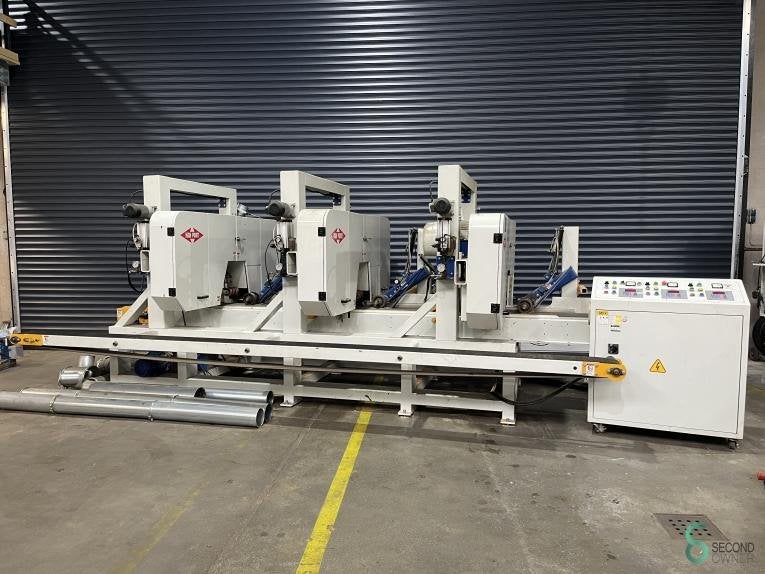 Lintzagen High-point HP 400 2013, Zakelijke goederen