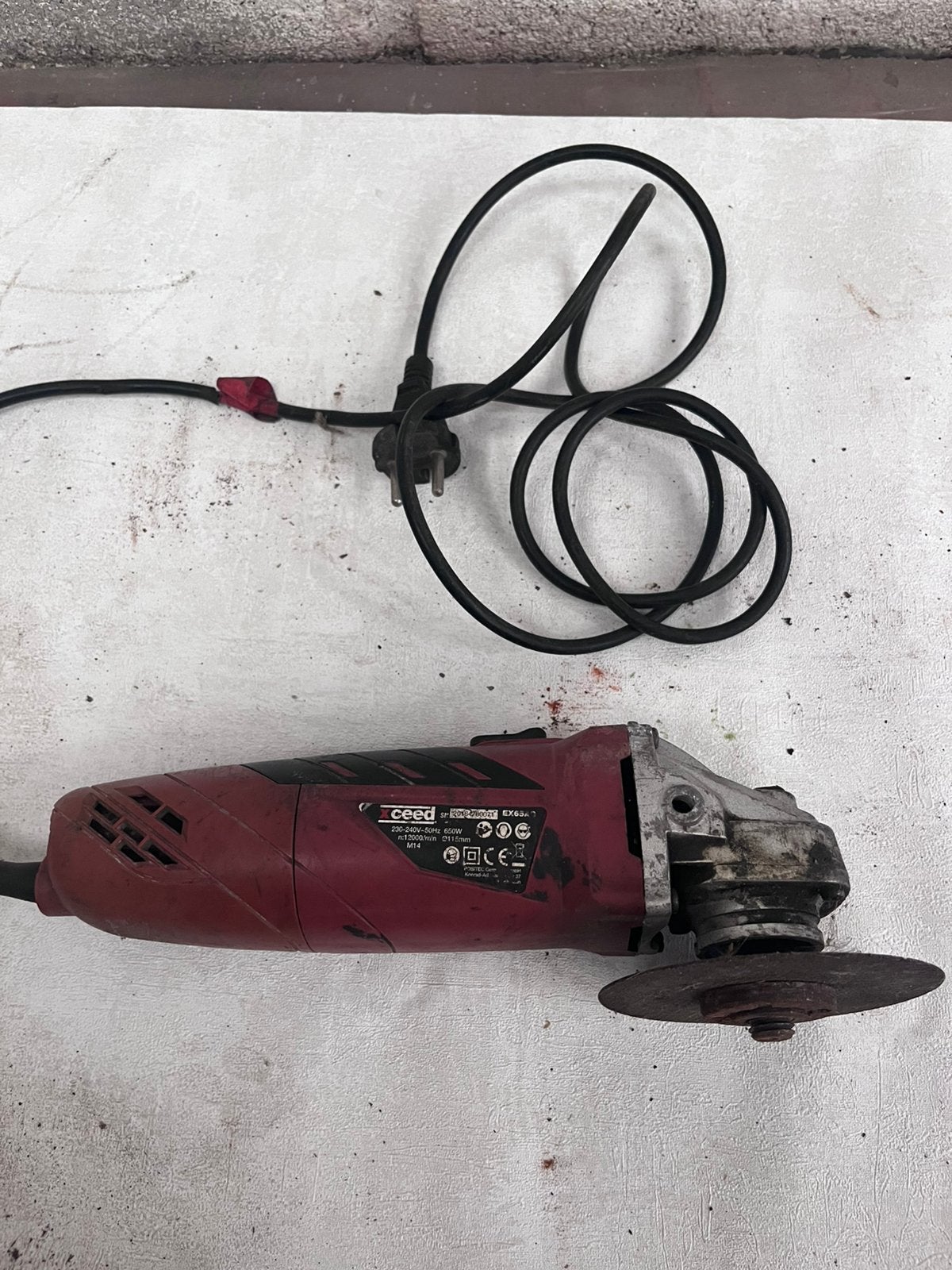 Meuleuse d'angle / Disqueuse Xceed 115mm 650W, Bricolage & Construction, Outillage | Meuleuses, Enlèvement, Comme neuf, Meuleuse d'angle