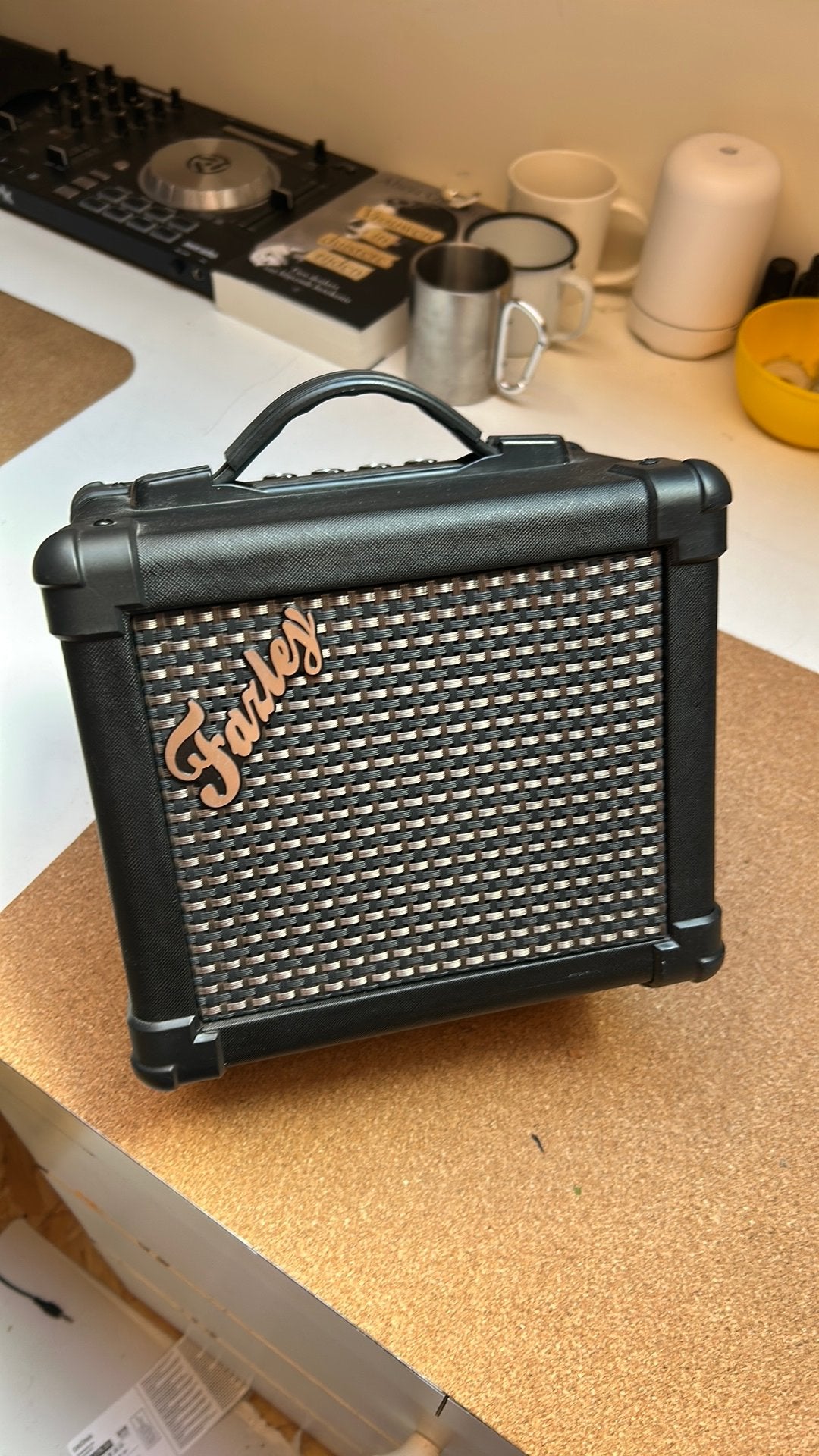 Amplificateur de basse « Fazley Kubo Bass 10 », Musique & Instruments, Amplis | Basse & Guitare, Enlèvement ou Envoi, Comme neuf