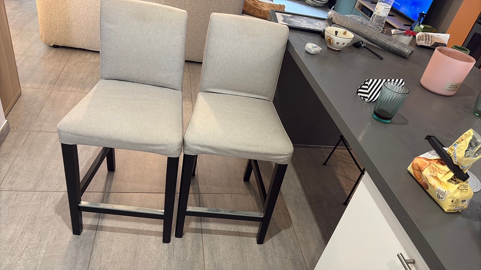Lot de 2 chaises hautes IKEA, Maison & Meubles, Enlèvement, Comme neuf