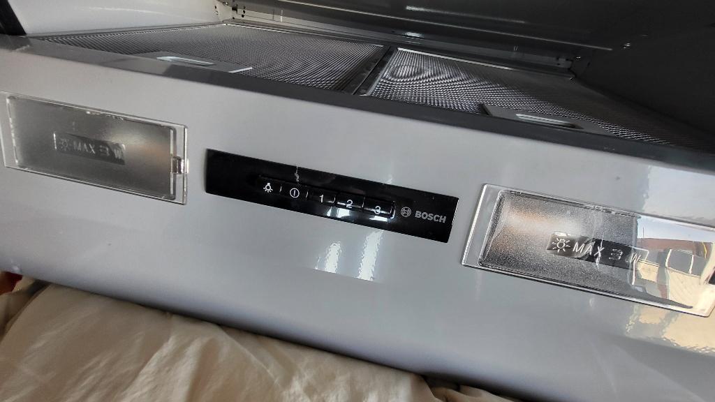 hotte aspirante bosch DEM66AC00/01, Electroménager, Hottes, Comme neuf, Encastré, 400 à 600 m³/h, Moteur, Recyclage, Enlèvement