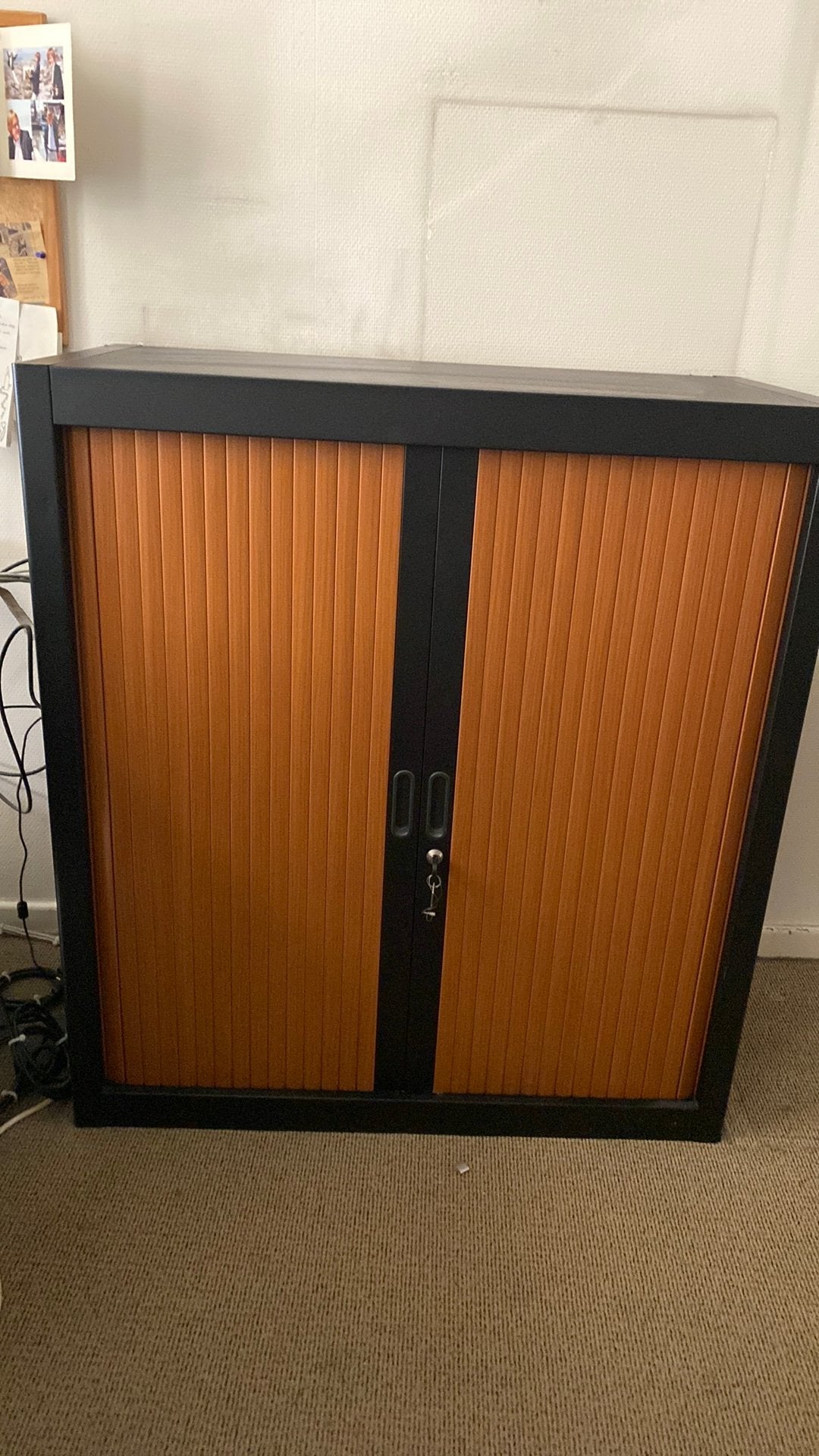 Archiefkast met roldeuren, Ophalen, Gebruikt, 100 tot 150 cm, 50 tot 100 cm