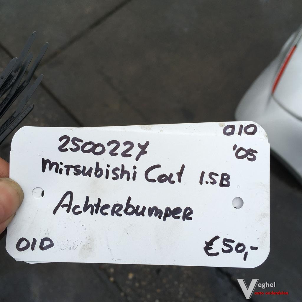Mitsubishi Colt 1.5B kleurcode: 01D 2005 2500227  Achterbump, Auto-onderdelen, Ophalen, Gebruikt, -, -
