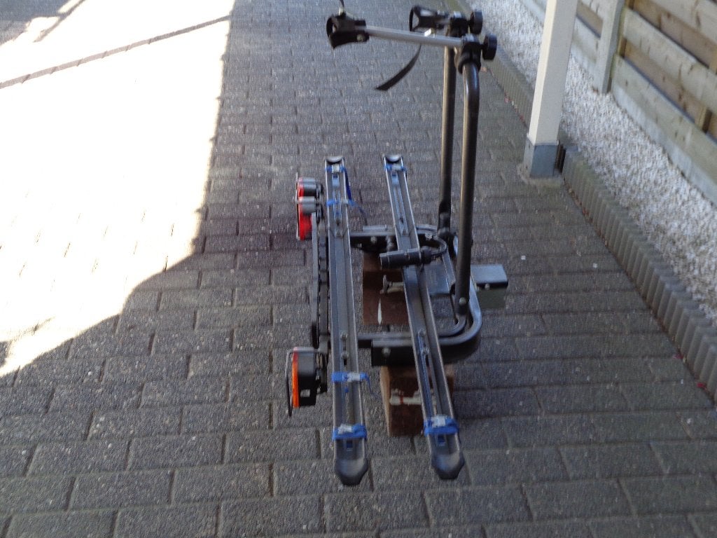 Fietsendrager, Ophalen, Brede banden, Zo goed als nieuw, 2 fietsen