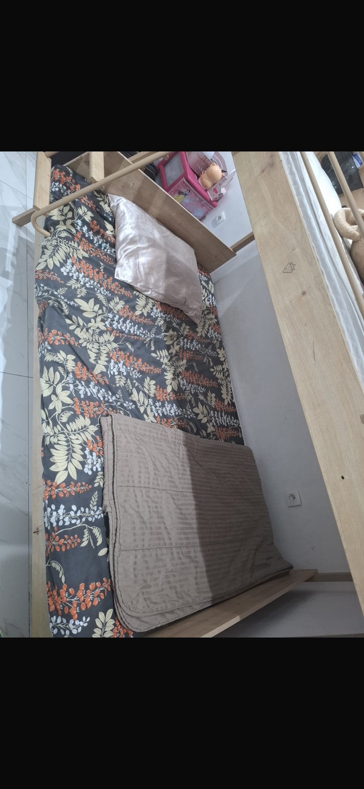 3 personen bed, Huis en Inrichting, Ophalen, Zo goed als nieuw