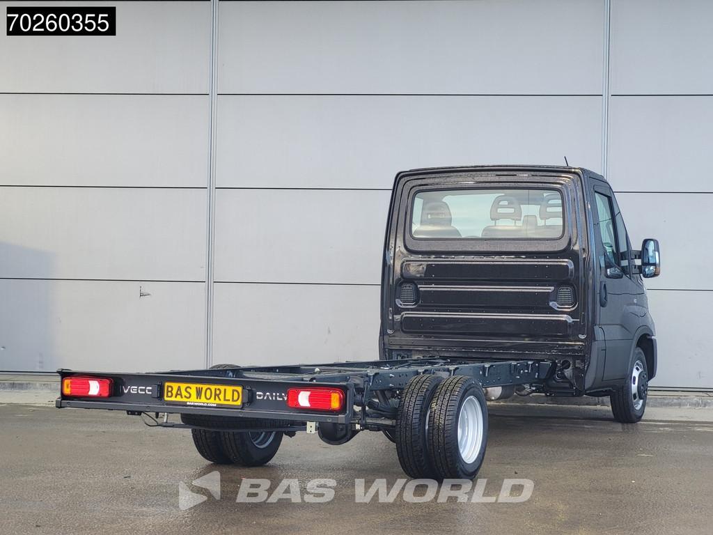 Iveco Daily 35C21 3.0L 210PK Automaat BPM Vrij! 410 Wielbasi, Auto's, Bestelwagens en Lichte vracht, Stof, 4 cilinders, Iveco