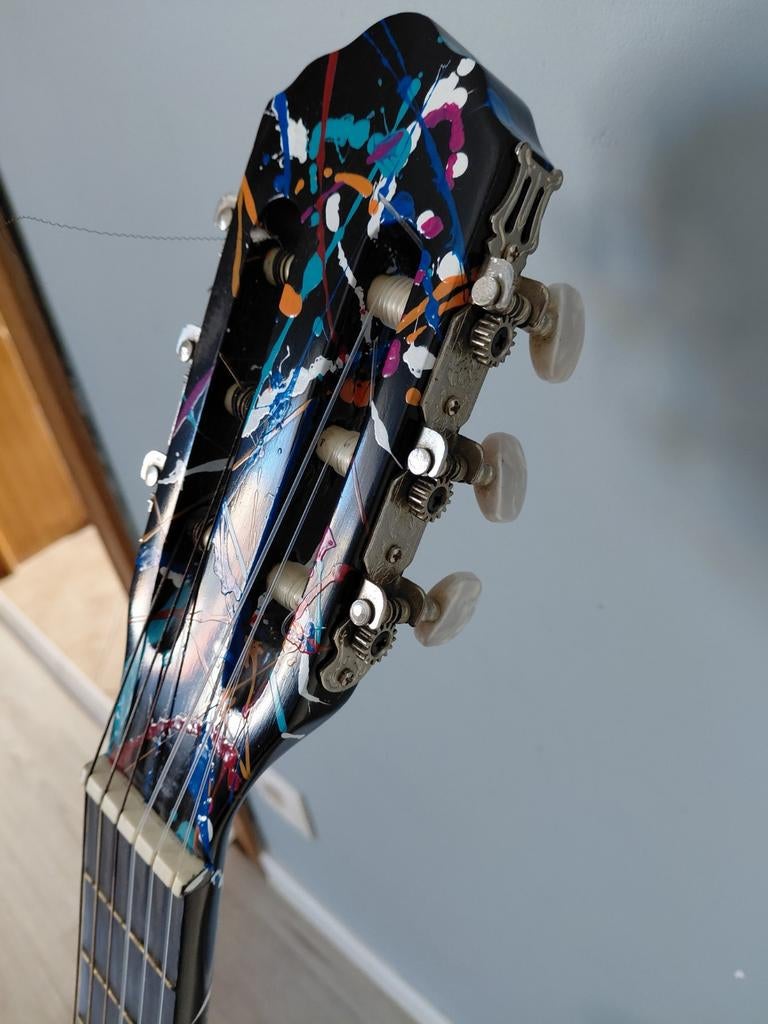 Akoestische gitaar, Ophalen